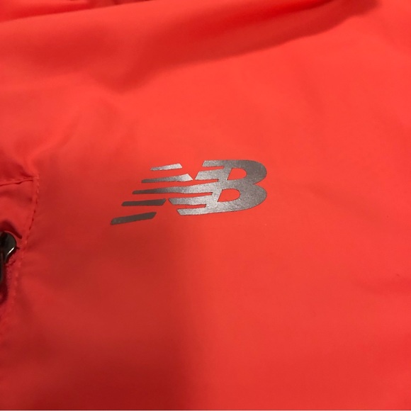 New Balance Pinkish Orange Windbreaker Jacket Size 1X/1T - Picture 2 of 7